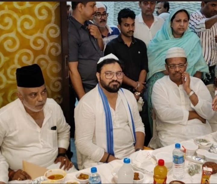 DrBhupendra_999's tweet photo. तलवार के डर से सलवार पहनने का सटीक उदाहरण।😢😊
#SuPriyoBabul https://t.co/3Il5VFAs9v
