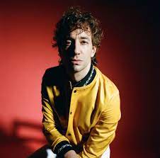 Happy Birthday to Albert Hammond Jr. 