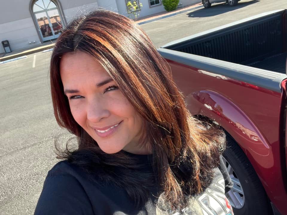 TheSnakeBabe's tweet photo. Decided ￼￼on some highlights 
but that depended on how my hair would lift so caramel/copper was probably closest in the end. I like it! Never done this before. I almost went back to purple at the last minute, then, Nah https://t.co/kaNL7IbVTv