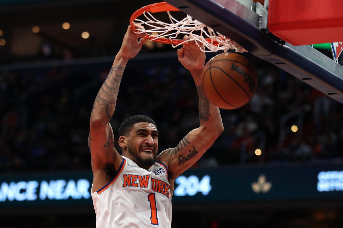 Career-night for <a href="/obitoppin1/">Obi Toppin</a> 👑

35 PTS
4 REB
2 STL
14/22 FG
6/9 3PT