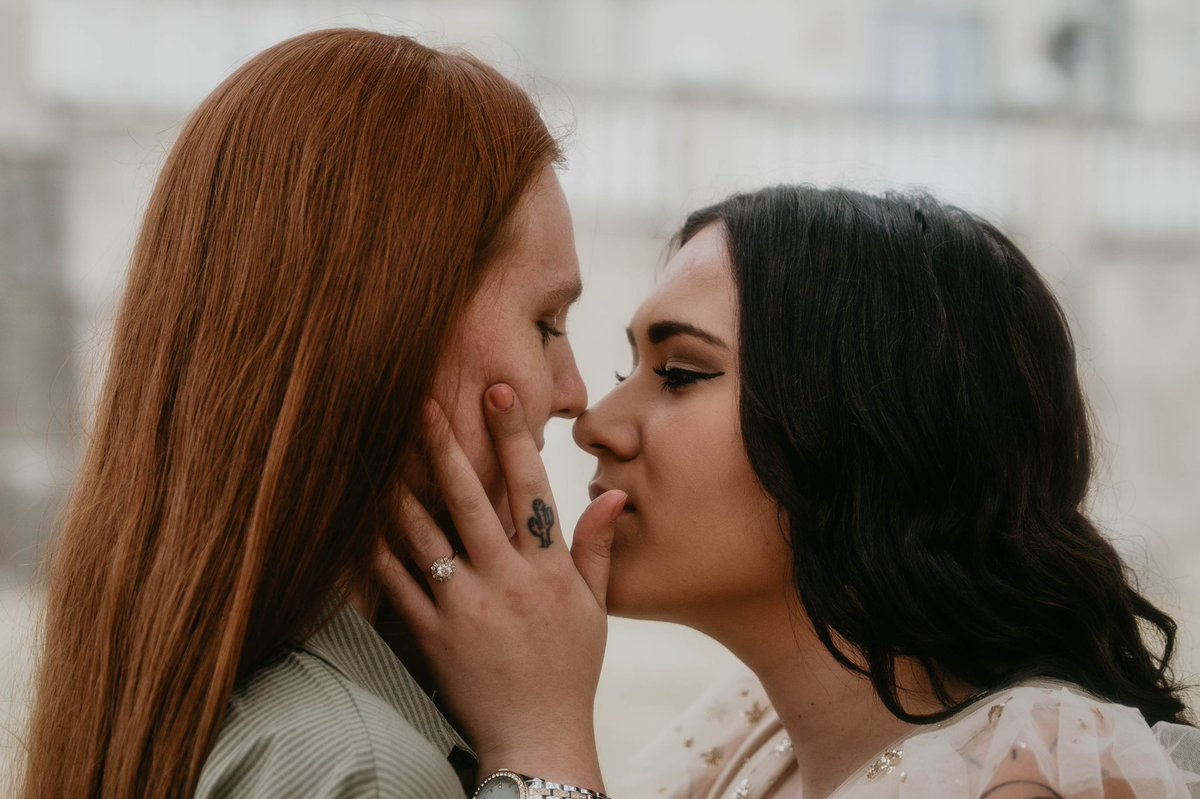 AghassiAriana's tweet photo. One whole year engaged to my best friend. 5 months til we say I do 💍 https://t.co/bnsiHDDcXG