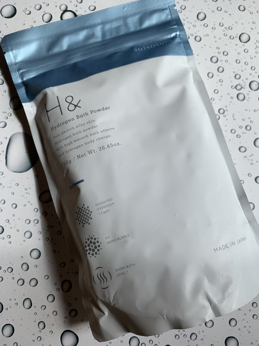 AvanLapis's tweet photo. H&amp;(アッシュアンド)の高濃度水素入浴剤が別格だった。

細かい泡が大量発生して、動く度にしゅわしゅわする。

お湯の感触がツルっとしてシルクかサテンのような、化粧水に浸かってるような感じでとにかく普通の入浴剤じゃない！
もはや温泉♨️

モニコス(@monicos_AB )さんから頂きました。
#suisosum https://t.co/5cGuE4gmuh