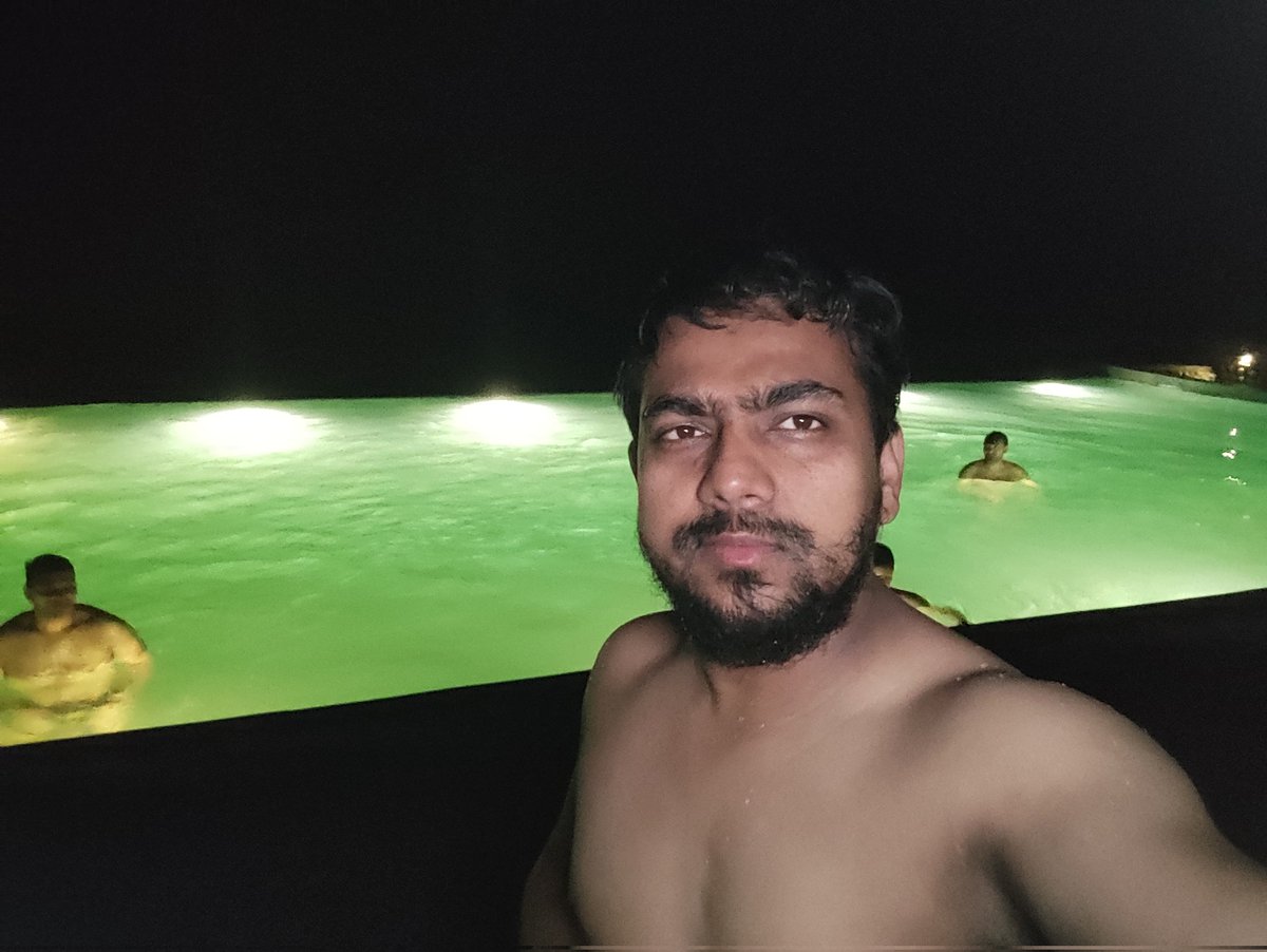 Abhinashdeo's tweet photo. Ready to swim shot.... 
April 4, 022.
@Nawalpur, Himalayan wildlife Sanctuary Resort. https://t.co/QacvpfdZ7P