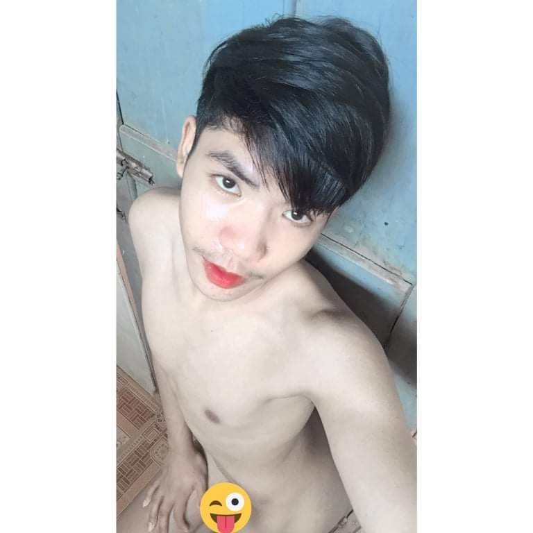 Hongly Hongly tweet media