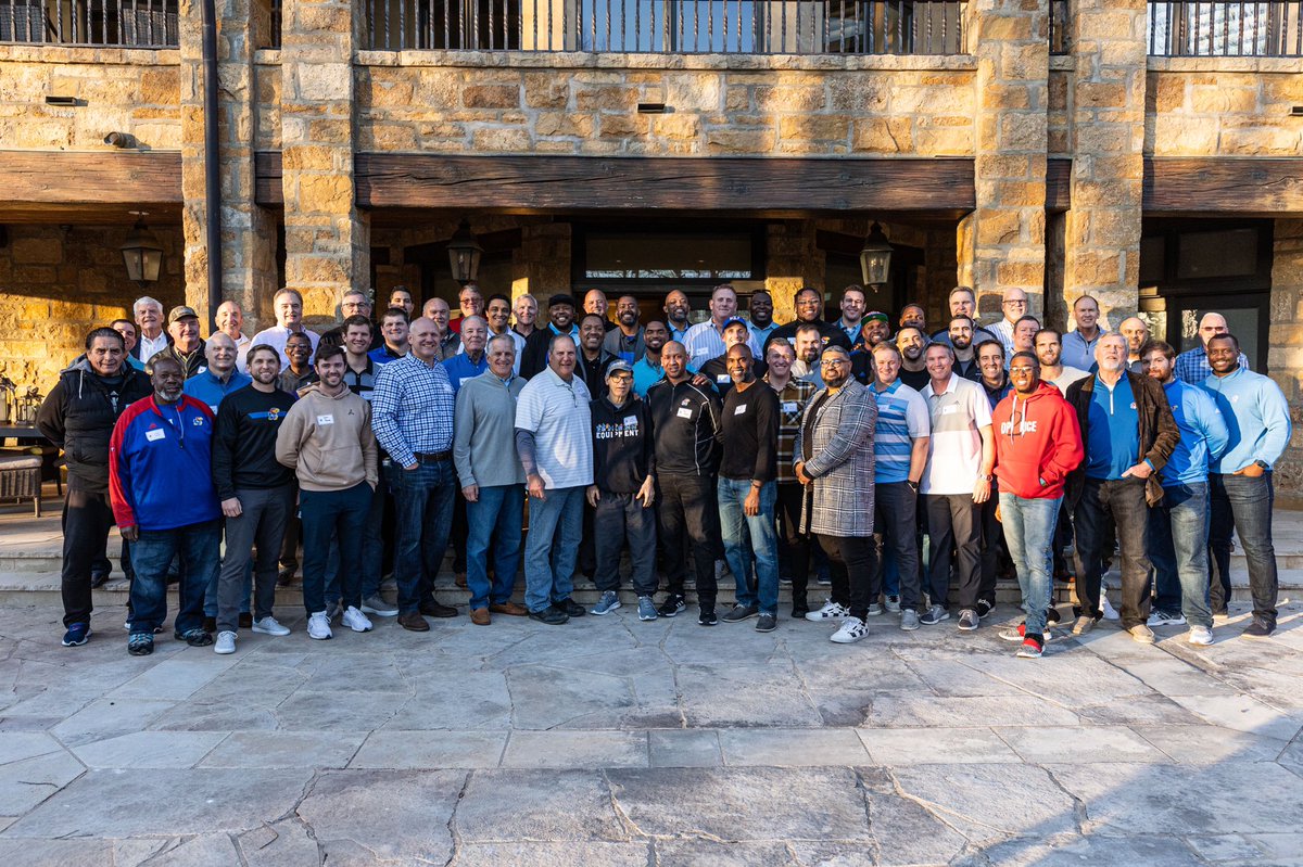 KU_Football's tweet photo. Got the #KUfball family back together ahead of the Spring Preview!

Thanks for the hospitality @CoachLeipold 😁 https://t.co/xbE6zn1sV3