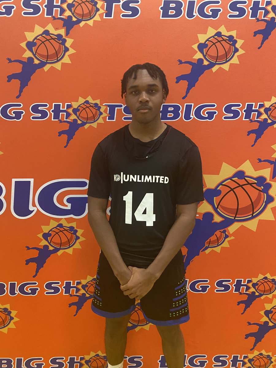 BigShotsGlobal's tweet photo. #BigShots #MidAtlanticLive
16U 

Team Olympus 66
#35 Jahaan Green pts 16
#14 Rashee Bell pts 14

WV Gold 45
#15 Jayden Bryant pts 19 https://t.co/p6uK5jEPU4