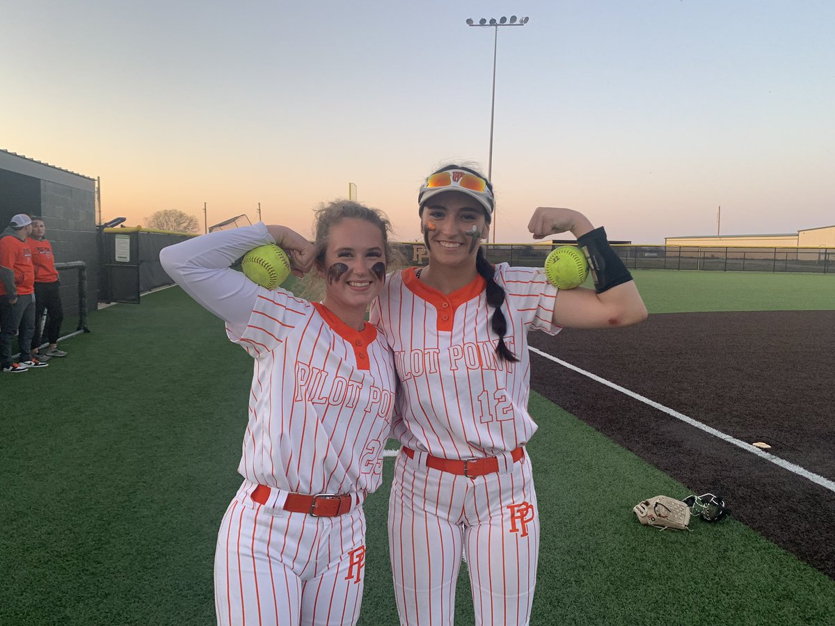 pphssoftball tweet picture
