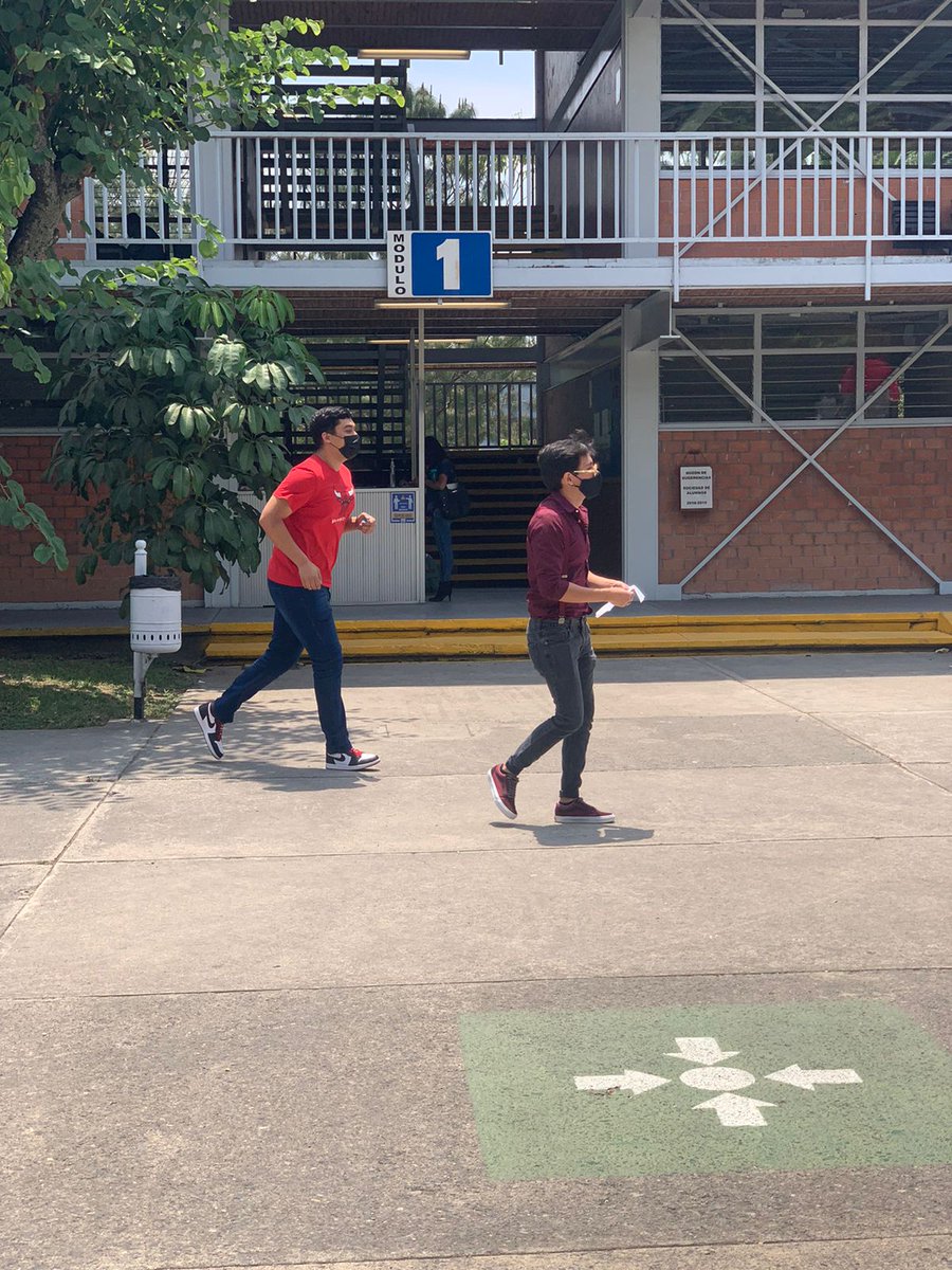 GerardoVlez5's tweet photo. Playing an egg hunt and learning about Easter is something that EVERYBODY should do! It's one of the funniest traditions I've ever known in the school ✨ @ItzaFM @ensjedumx #ENSJ #EFL #NORMALISTAS https://t.co/4vAfCLbJAk