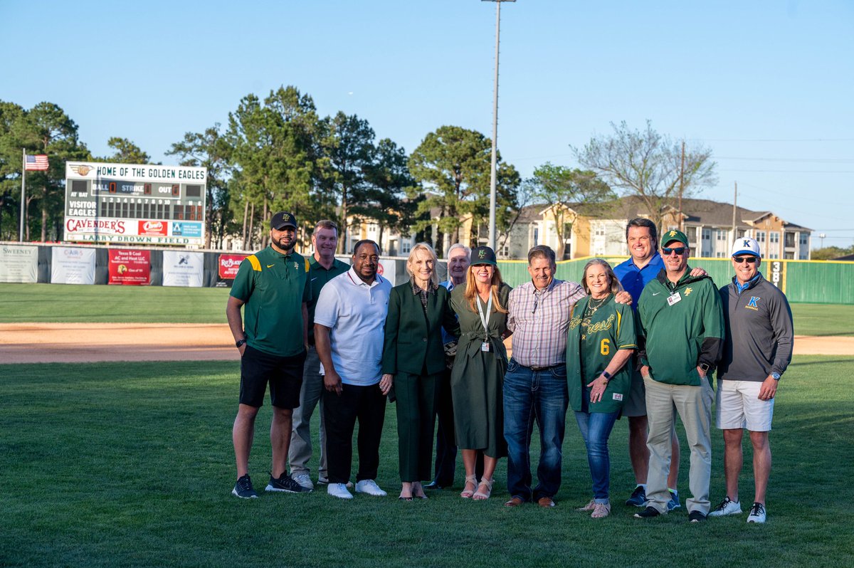 Dr. Jenny McGown tweet media