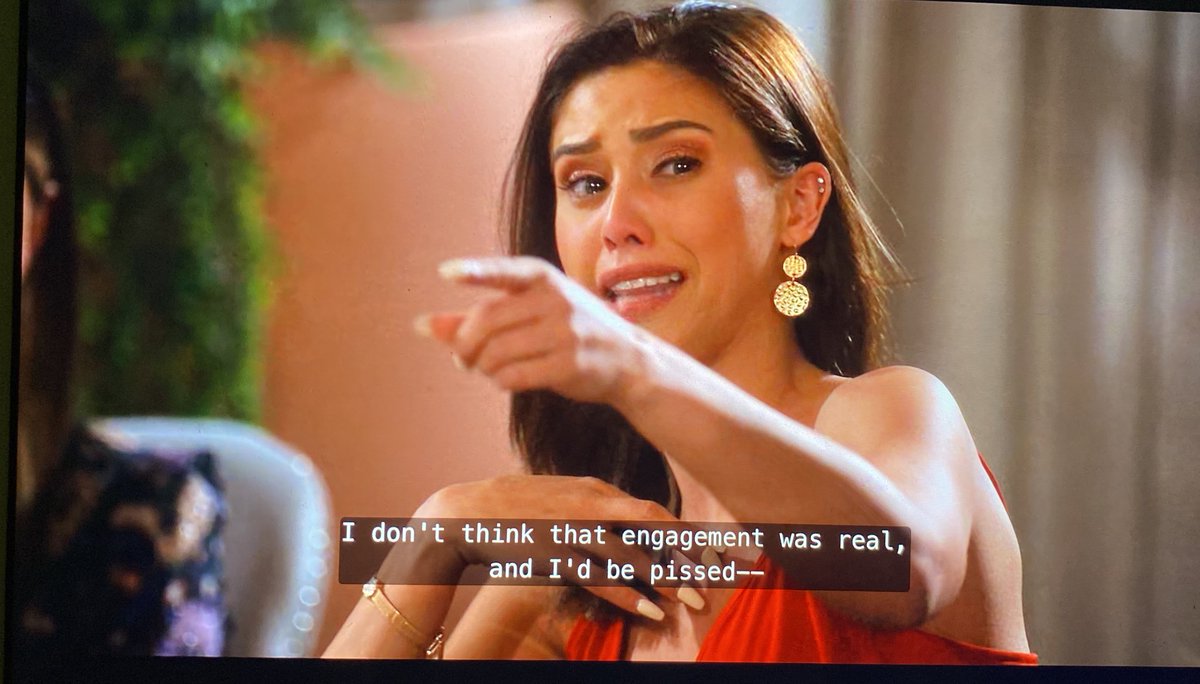 AquanxD's tweet photo. April reading everybody for filth is 👌🏾 You better PREACH. Call Nate OUT. #theultimatumnetflix #TheUltimatium https://t.co/vtBrnS8OnU