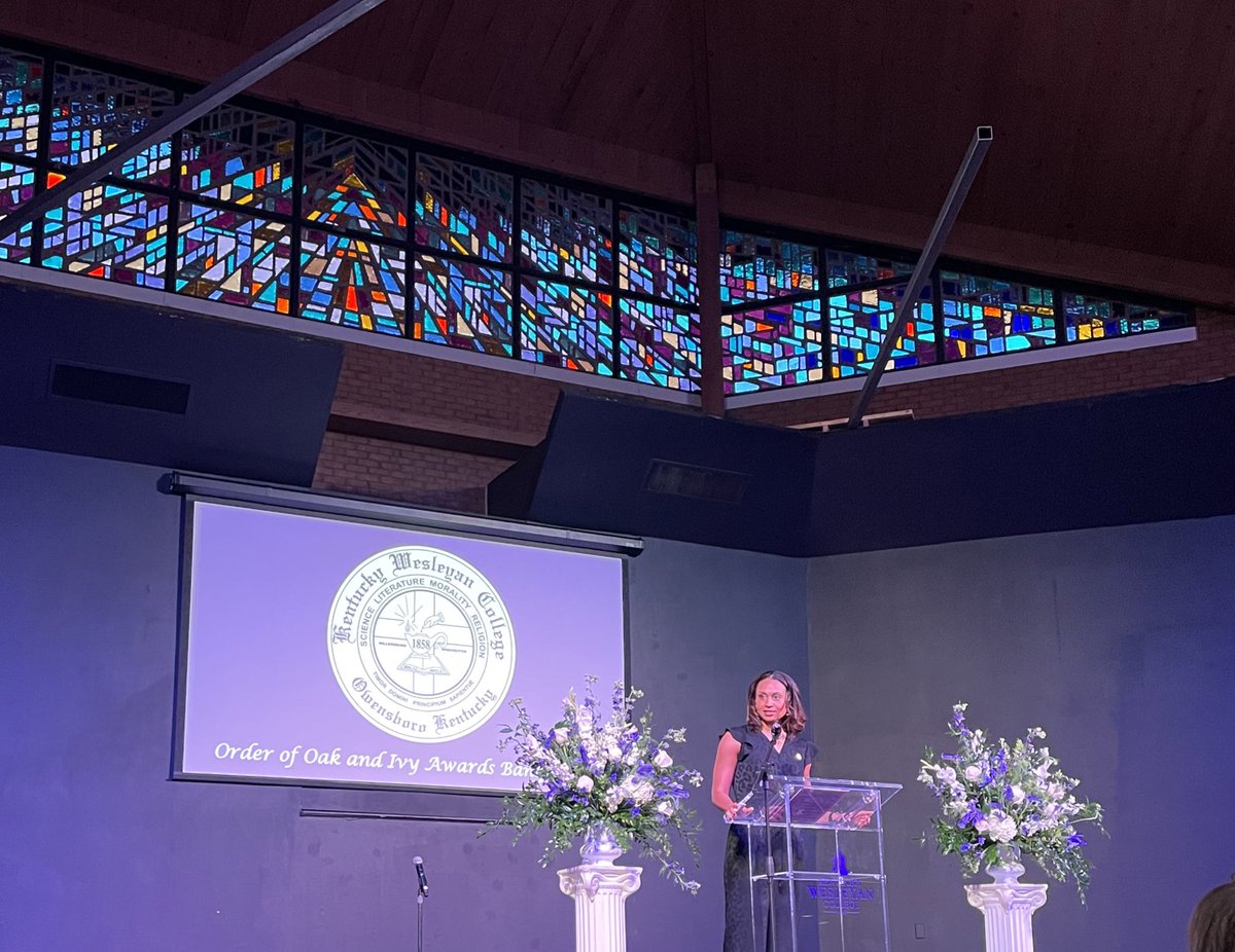 kwcalumni's tweet photo. Thank you, Jennifer Walker-Crawford ‘17 (Oak &amp; Ivy Class of 2016), for an inspiring and poignant keynote at this evening’s celebration. Congratulations to our newest inductees and all finalists! #TheWesleyanWay https://t.co/cKykzgnwlL
