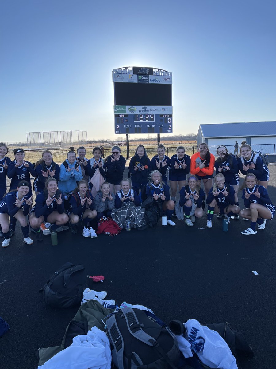 Girls win season opener!!
#PanoramaGirlsSoccer