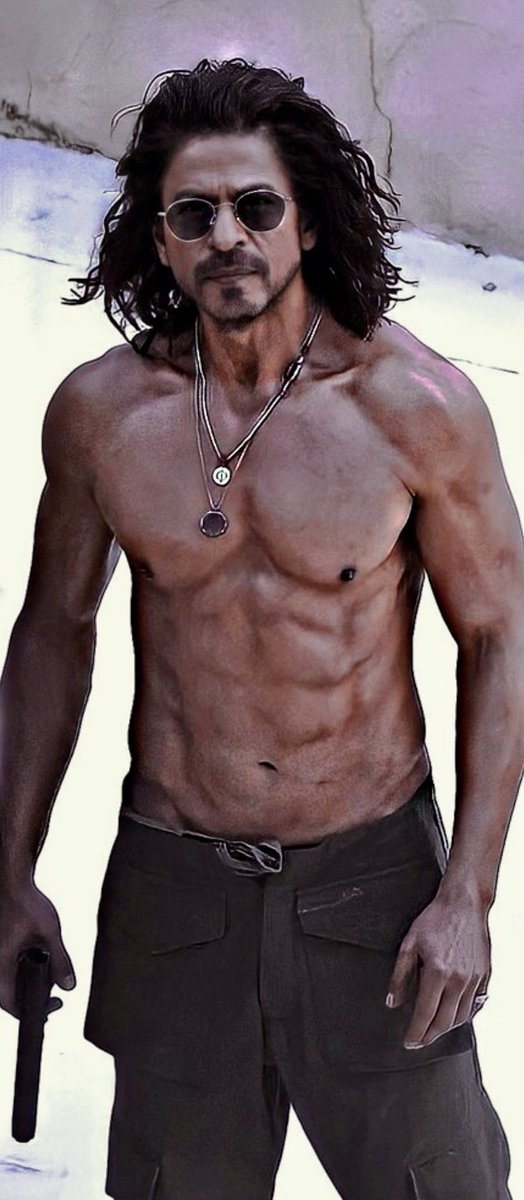 AmyStone2022's tweet photo. “Bollywood can create hundreds of Salman and Aamir Khans, but only God can create Shah Rukh Khan!” Dilip Kumar
No kidding! He got that right!
In every aspect, he’s perfect, and I’m not just talking about his physique, but God knows, that’s perfect too! https://t.co/4q51jpGBbi