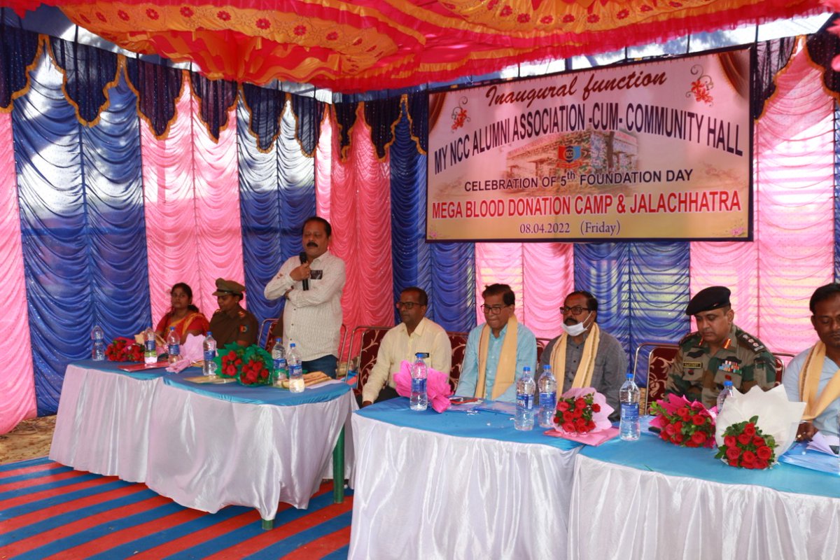 alumni_my's tweet photo. 5th Foundation Day Celebrates with a Mega blood donation camp &amp; inauguration of New Association Building.More than 200 units of #Blood collected. Both #boys &amp; #girls #NCC co-operated in this programme.
#kendrapara #Newmilestone #Odisha #India https://t.co/beJwmJjXDa