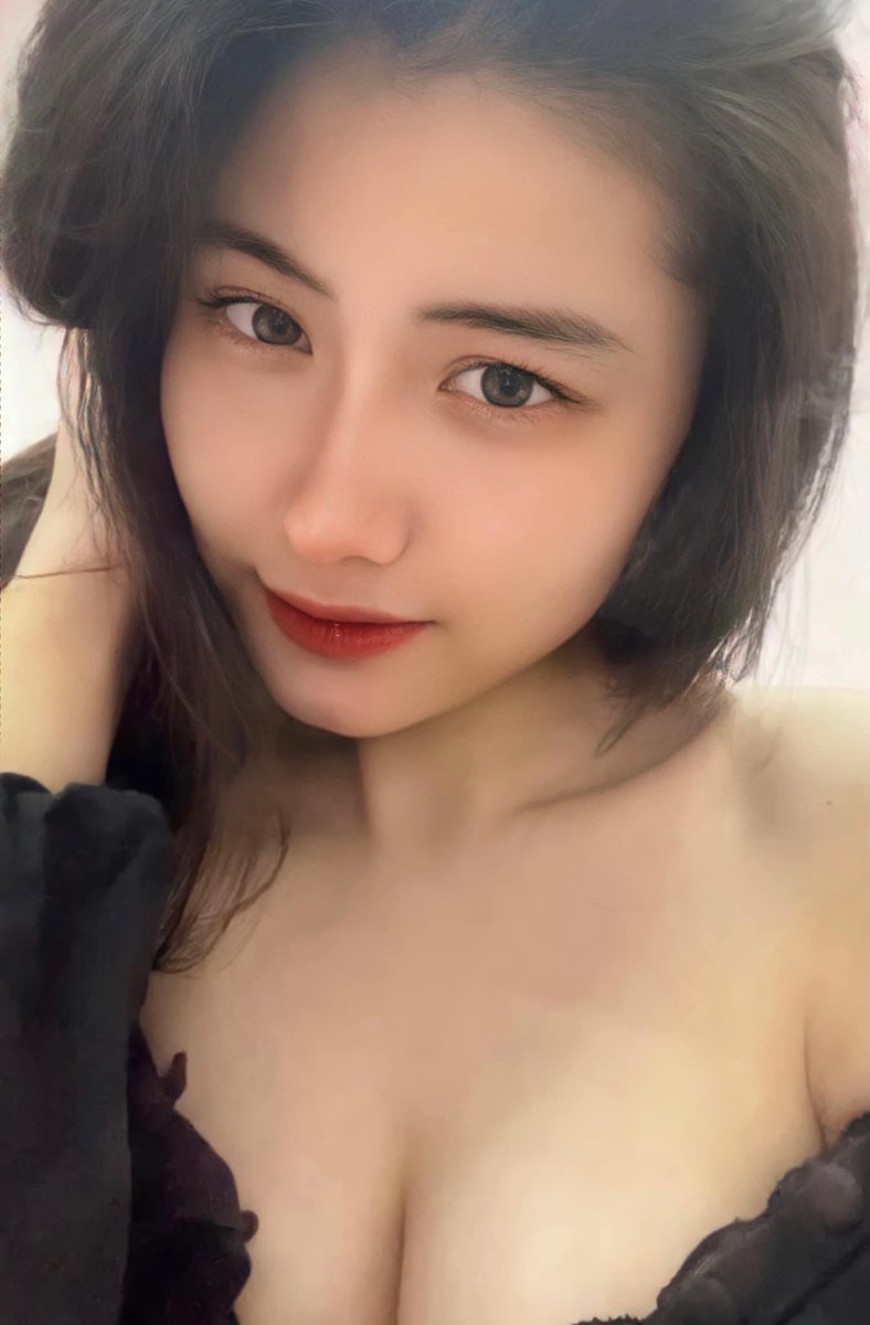bisu010899's tweet photo. 😉 https://t.co/0tiDVNFYVJ