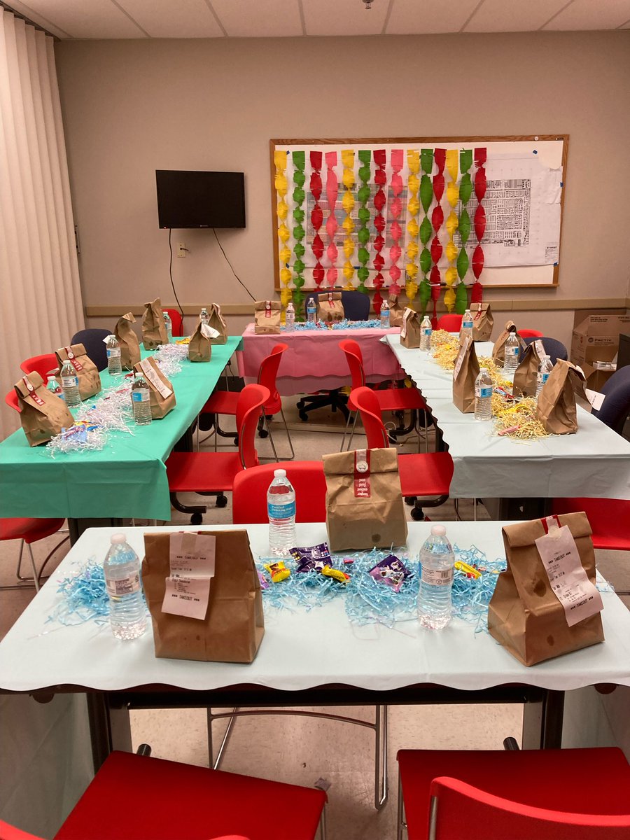 Our HR &amp; SD truly outdid themselves today. They hosted a TL celebration to recognize them for outstanding March performance and treated them to lunch! Thank you so much for making our teams feel appreciated and valued!❤️🎯#worksomewhereyoulove #T2428 <a href="/KymberlieTarget/">Kymberlie</a> <a href="/NicoleCTGT/">Nicole Coon</a>