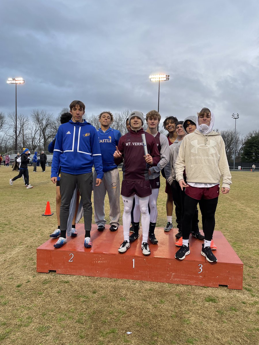 1st place in the 4x100m Relay!