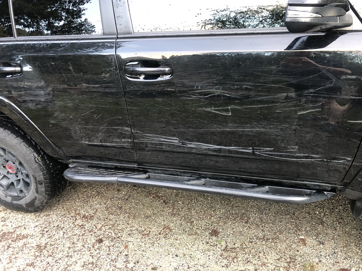 HoodSlider's tweet photo. Slid off the trail today 😬😔 https://t.co/6WMUXNk1GG