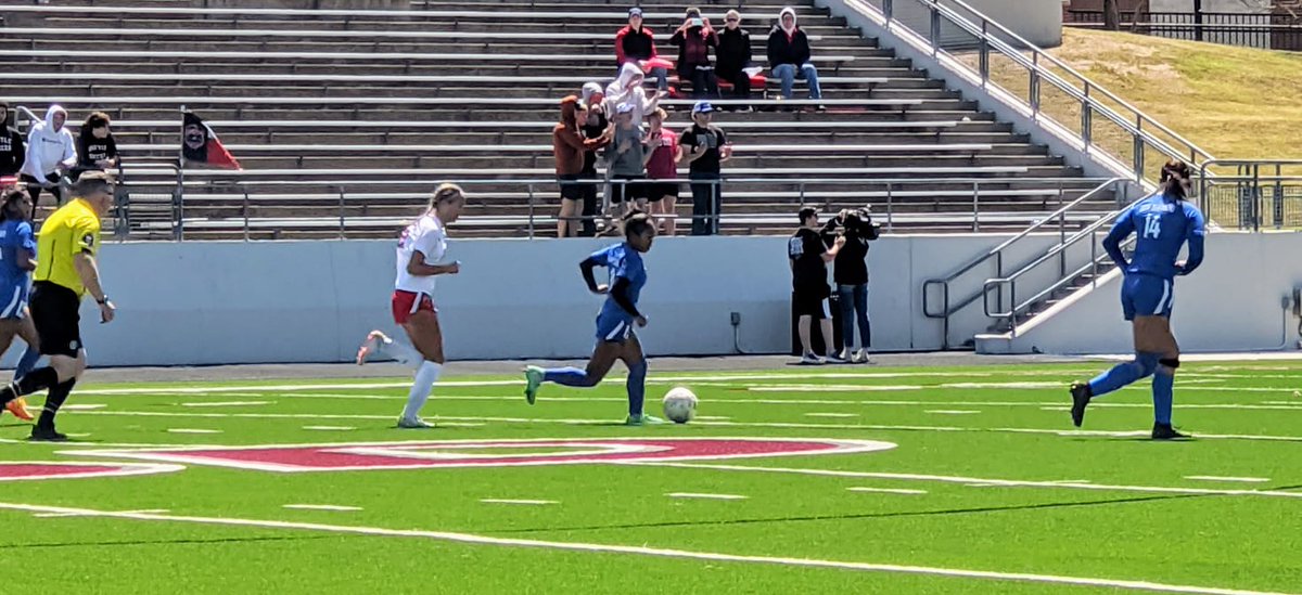 MiguelMendezSE's tweet photo. San Eli girls come up short against a very strong Argyle HS. Congratulations, we wish them the best. As for our girls, you showed grit and character throughout the season, today was not any different. Proud of you all. Thank you to our seniors, you will be missed! #sehsthebest https://t.co/tP3ooAYNCj