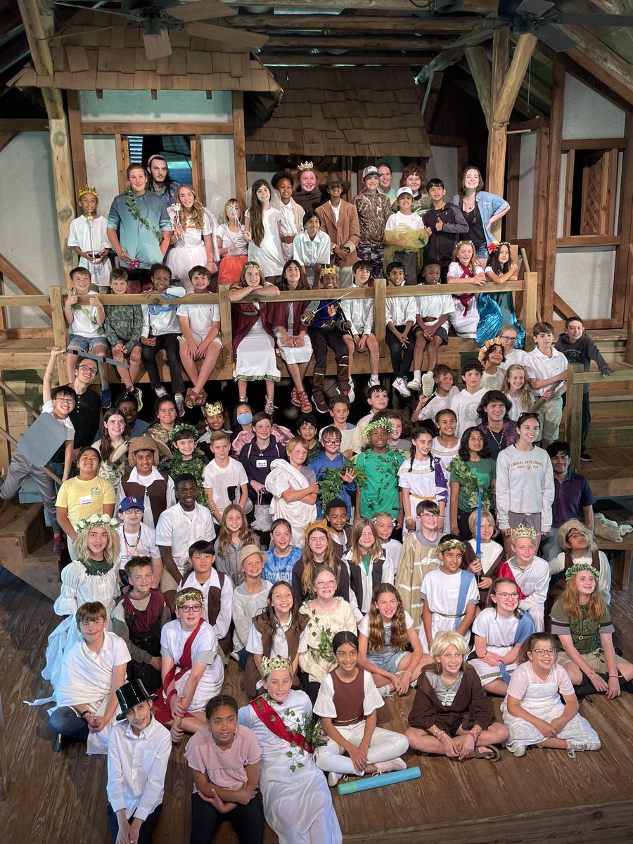 Today I watched our daughter & her fellow 5th graders perform A Midsummer’s Night Dream by William #Shakespeare 
Proving that classics are classics for a reason, that kids will rise to the expectation we set for them, & courage can be practiced.
#ReadingOpensDoors