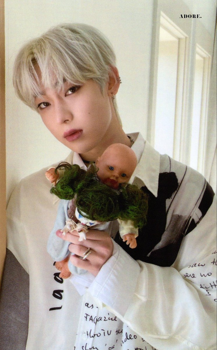 seungkungdan's tweet photo. Sunoo doll who ? 

#ENSD #ENGENEselcaday #ENHYPEN #SUNOO #ENHYPEN_SUNOO @ENHYPEN_members @ENHYPEN https://t.co/Qw11NWN4kr