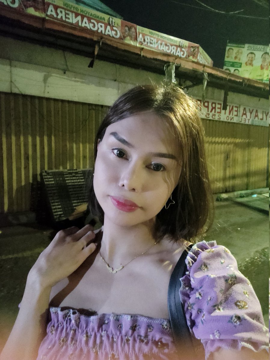 Short hair 

#transalter #ladyboy #transpinay
#shemale