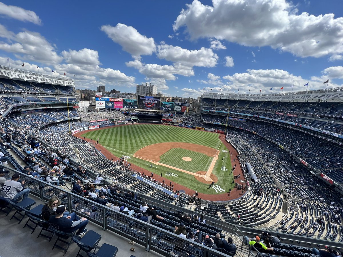 Another Opening Day! The New York Yankees vs The Boston Red Sox. What a game, what a memory for my son:). #mlb #OpeningDay