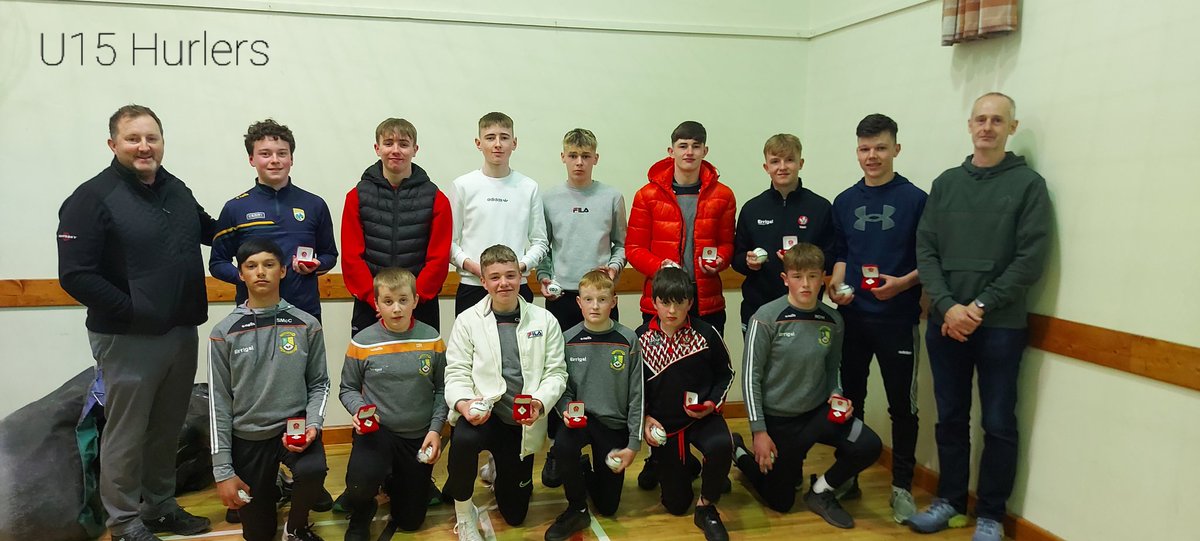 StColmsGACDrum's tweet photo. Presentation for pur underage, celebrating their achievements and development. 
Special thank you to our Senior football captain Damien Brolly and Senior Camog Charlene Forrest for coming and presenting. 
#androim https://t.co/HDerAKL1gq