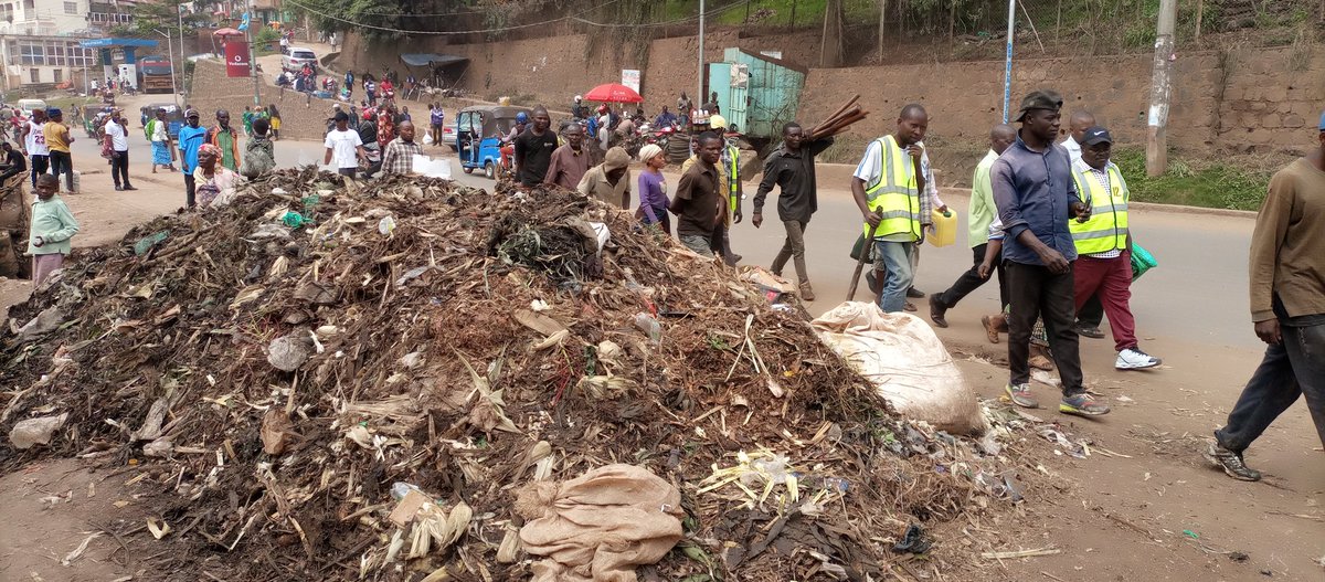 DEC_Organisatio's tweet photo. Voulez-vous devenir membres de DEC Organisation (Droits Environnement et Citoyenneté), rejoignez nous et contribuer à la protection de l'environnement en RDC. Ns procédons à l'intégration de nouveaux membres partout dans le monde @DEC_Organisatio @CongoActual @AmbaFranceRDC https://t.co/KLWi8azwQ1