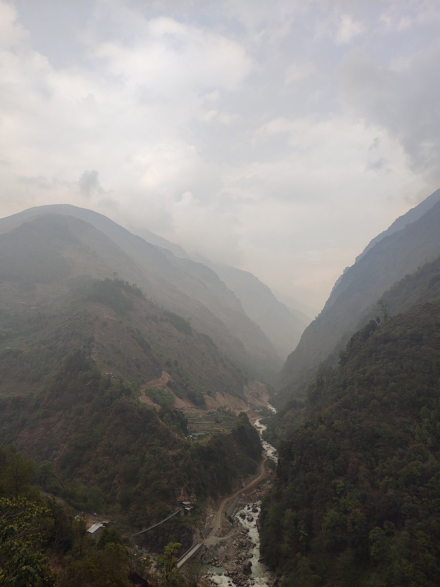 chakshu_malla's tweet photo. घुन्सा र तमोर दोभान, लेलेप फाक्कालुङ गा पा , ताप्लेजङ।
#RiversOfNepal #Tamor #Ghunsha #Taplejung https://t.co/KGlNsJ9U5j