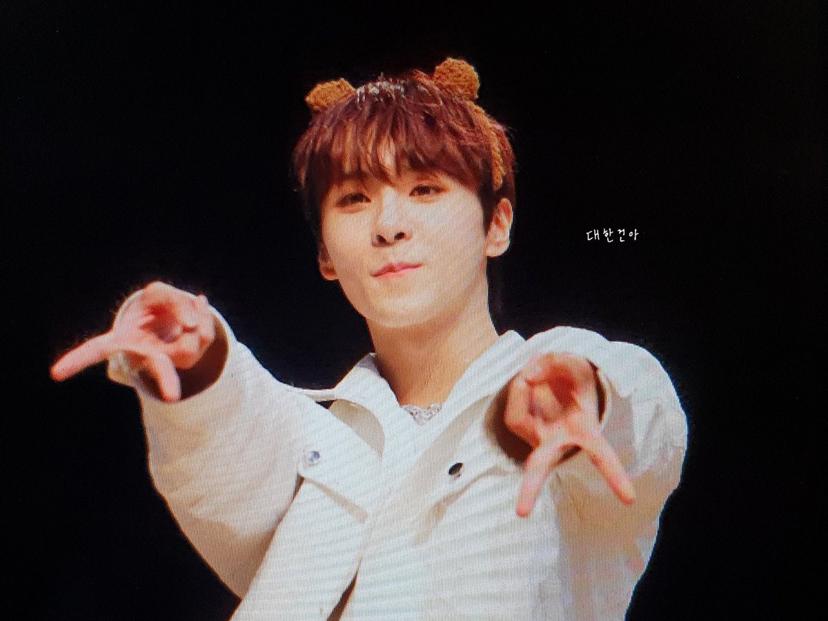 DHGA_1222's tweet photo. 220409 pre

아기에게 갸루피스는 어려워 ⋆⁺₊⋆ ♡̷̷̷ 

#유준 #Yoojun #BAE173 #비에이이일칠삼 https://t.co/NYJRdLG4Sm