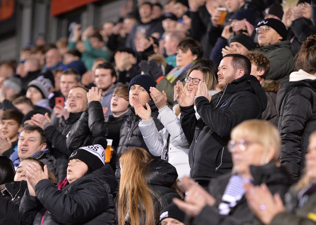 💪 Let's have as many of you behind us as possible when we face Leigh on Friday.

👉 widnesvikings.co.uk/tickets/

📸 <a href="/rlpix/">RLPIX</a> 

#COYV🏁