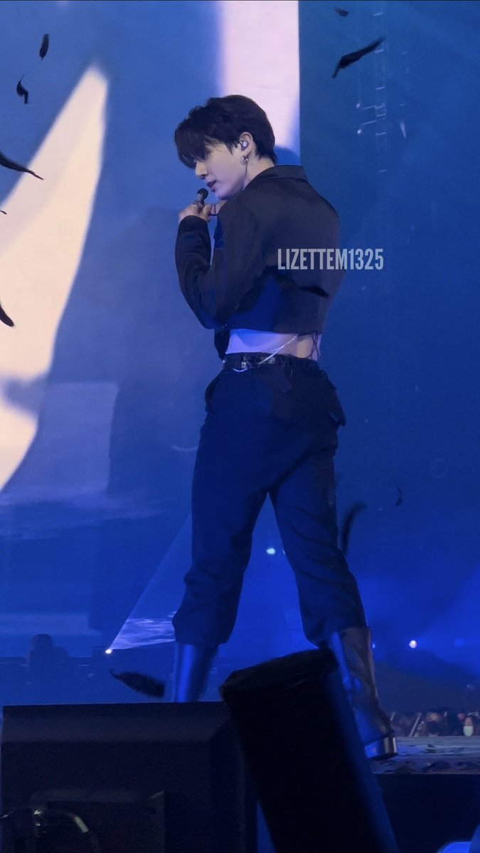 lizettem1325's tweet photo. 220408
JUNGKOOK IS SO FINE 

@BTS_twt #PTD_ON_STAGE_LV
#BTS #JUNGKOOK #전정국 #정국 https://t.co/KhSixej9KB