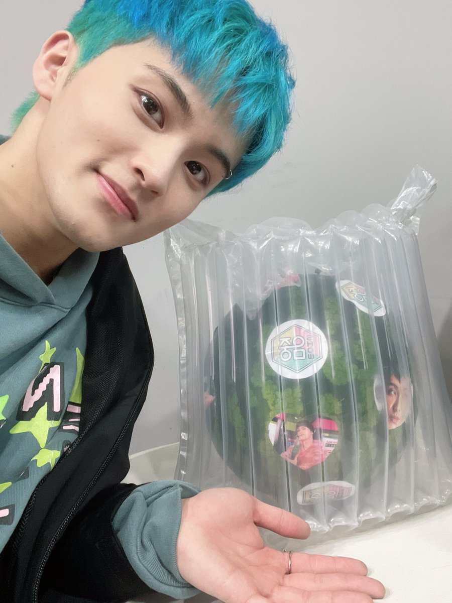 mlee_bbl's tweet photo. mark bbl https://t.co/OnavCoEtzt