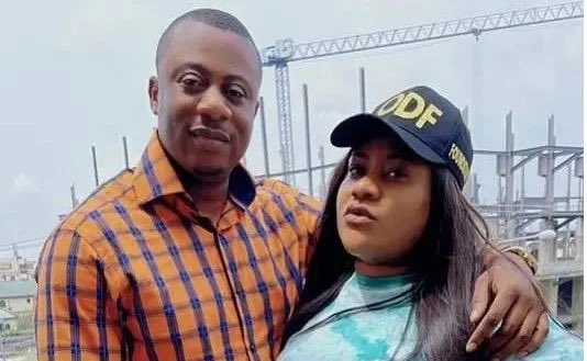 OJ_Boldrumz's tweet photo. @Naija_PR Translation (Yoruba)

N’ko fe Falegan rara. A kan ni ìbatan tì Mo ro pe o dara tì yoo nìlo lati ṣe asọyepo nipasẹ igbeyawo. Sibẹsibẹ, niwọn igba ti ko ṣiṣẹ, A nì latì tesìwaju.” -  Nkechi Blessing https://t.co/GCMX1Upghb