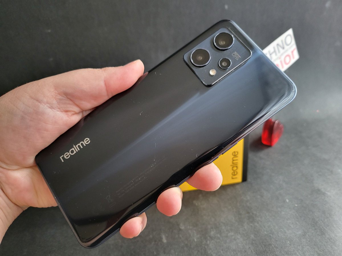 TECHNOSenior1's tweet photo. realme #9Pro+ 5G – wydajny procesor Procesor MediaTek Dimensity 920 z obsługą sieci 5G na 2 kartach. Aparat główny 50MP z trybem Street Mode 2.0 i stabilizacją optyczną oraz wykorzystuje technologię Light Shift: Kameleon
@realmepolska 
@realmeeurope 
#test
https://t.co/0uqzOSFB1B https://t.co/PmDt2gpFDo