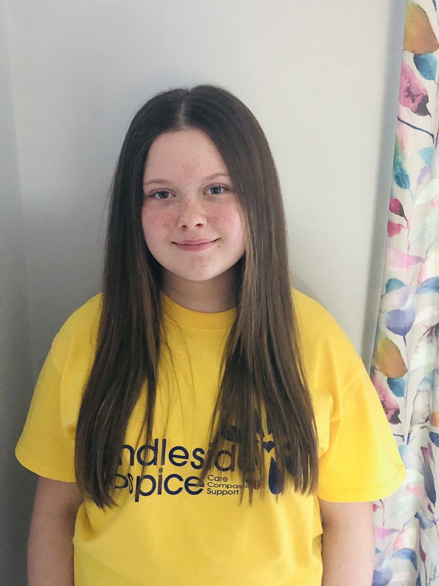 vikiniki85's tweet photo. @PendlesideHosp @thisisheart @JamieTheakston @Zoehardman Jessica did it and raised £1012 pounds for the hospice! We are so proud of her xx https://t.co/TPWEs4JHUz