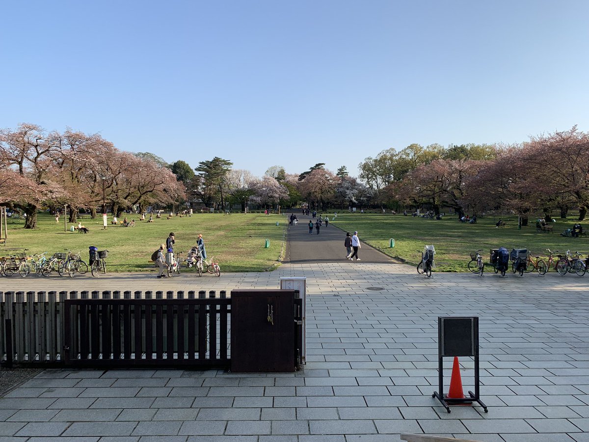 p_ra95's tweet photo. 初めての #江戸東京たてもの園 https://t.co/HQYVvtfK9w