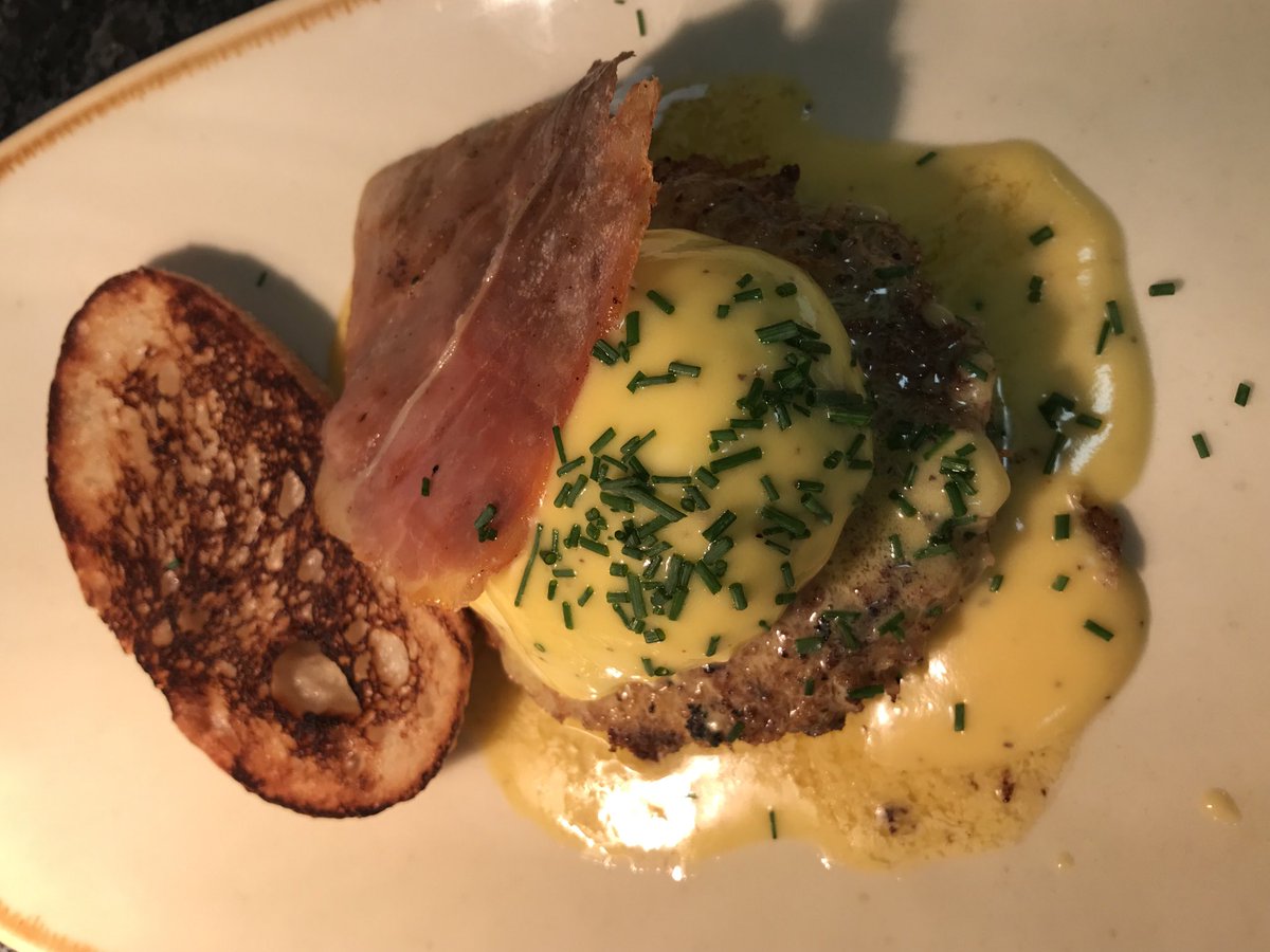 The new presentation of the cheese &amp; bacon porridge cake ⁦<a href="/chessingtongc/">Chessington Garden Centre</a>⁩