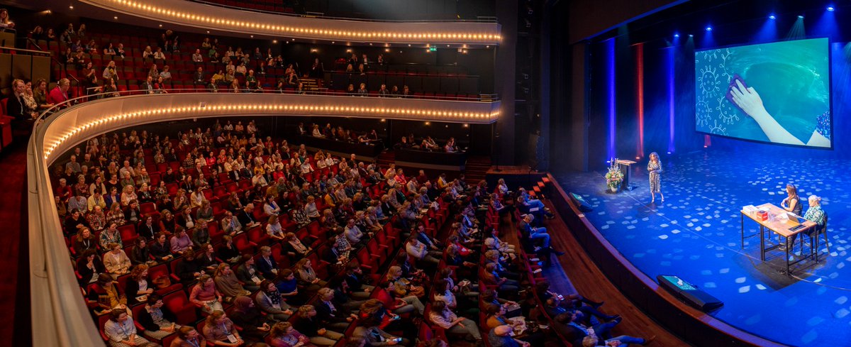 Het hybride congres is gestart!

Wat fijn dat we weer samen kunnen zijn. We wensen jullie een fijne, leerzame en inspirerende dag toe, thuis, samen met collega's of op locatie!

#emdrcongres #emdrinbeweging