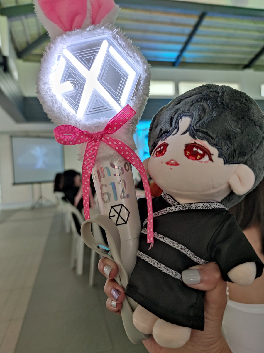 JaaacePDZ127's tweet photo. Pangiti ngiti lang yan pero ready na magbreakdown anytime hahahaha

Salamat sa masayang experience! ❤️❤️❤️

#10andBeyondWithEXO
#Infini10WithEXO
@weareoneEXO https://t.co/0G59MnzxML