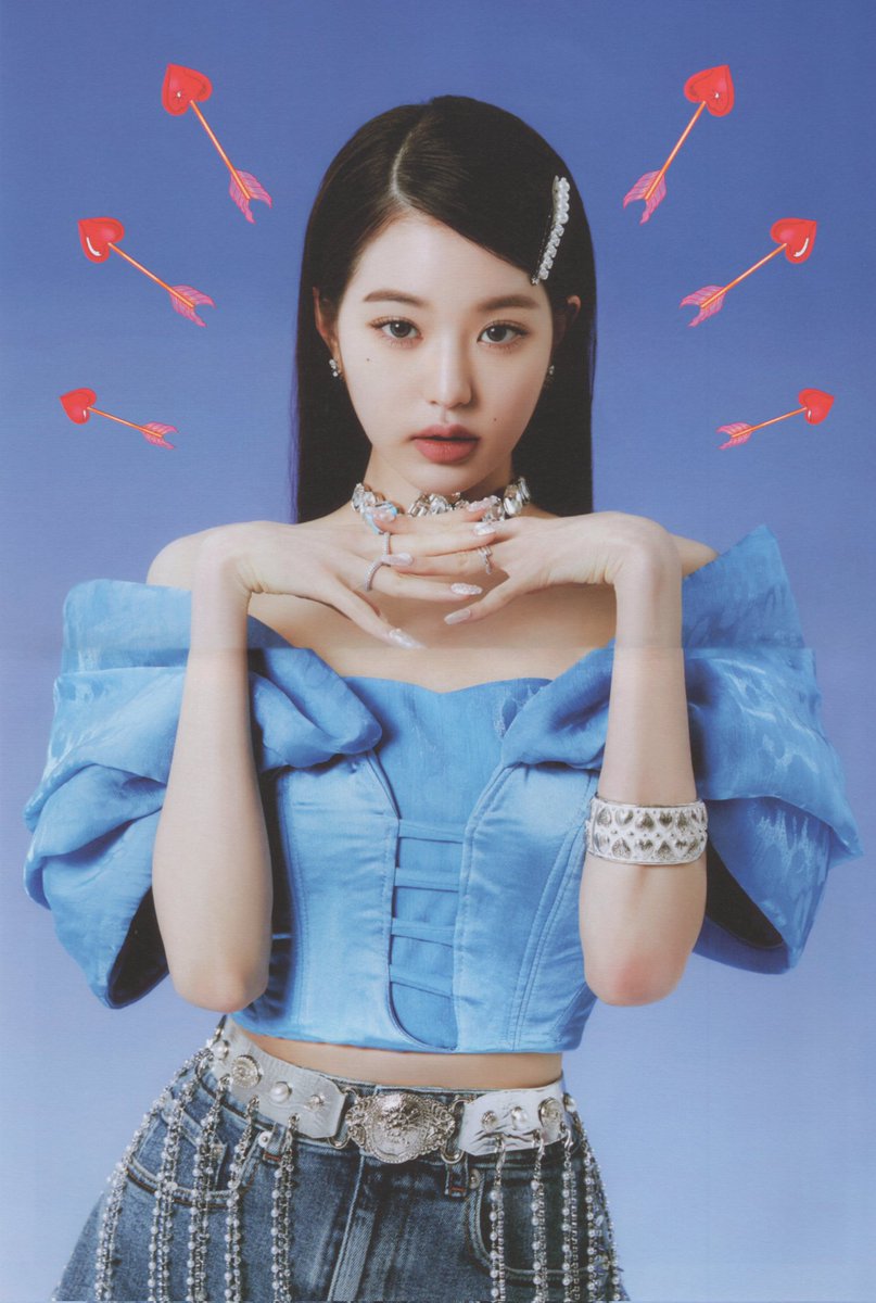 SCAN] #WONYOUNG IVE LOVE DIVE Album Ver. 2 © first_iz121