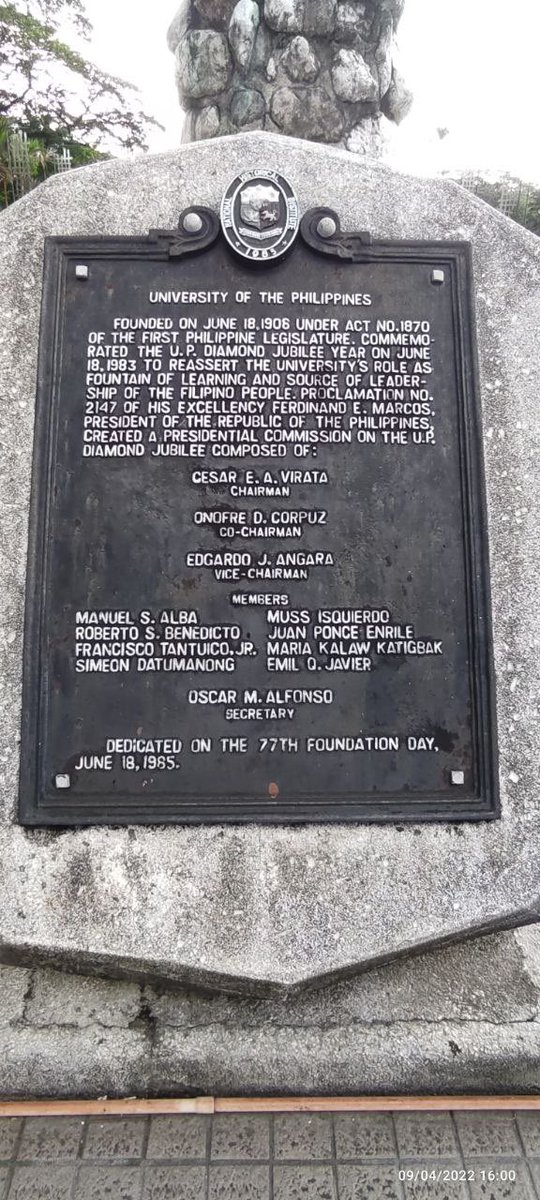 Look, it was PFEM Proclamation for UP Oblation. So what can you say? Bakit Galit Ang mga taga UP?