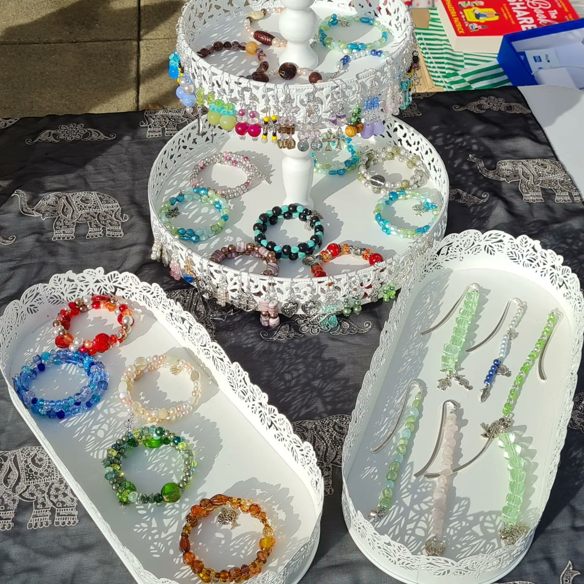 wavesofgreenuk's tweet photo. What a gorgeous day to be on the market, I'm over in Ashton today on their Market Square 💚 if you're passing, come and say 👋 

https://t.co/nKgmcp9SbM

#CCabc #MHHSBD #sustainable #smallbusiness #regenr8uk #smallbusinesssaturday #ecoloving #sustainableliving https://t.co/MpiMIJBGXY