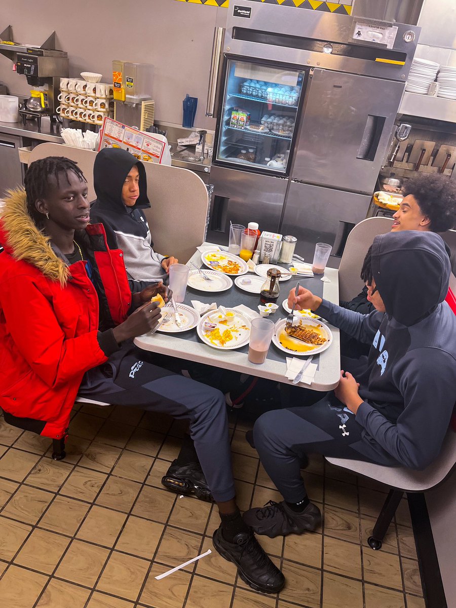 Late night eats at Waffle House after a good first day of the live period! Blessed to have this opportunity. We’re back at it tomorrow #PayTheFee