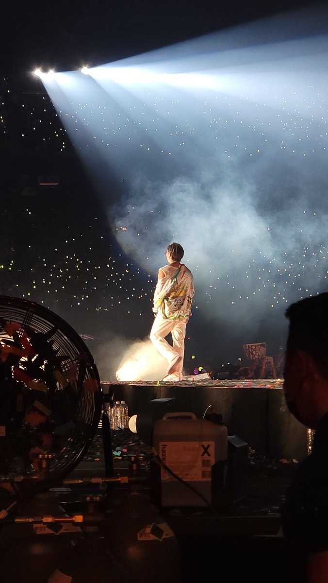 this picture of namjoon.