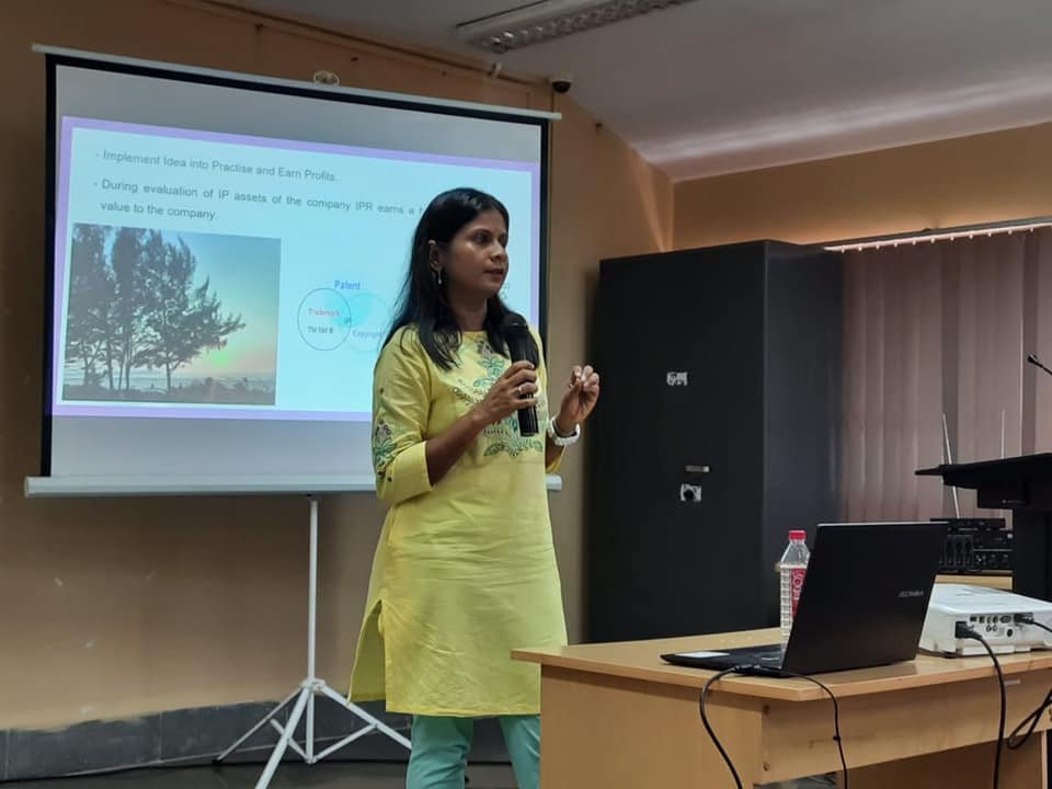 AitdGoa's tweet photo. #aitd #iic conducted a session for Students on the topic IPR & IP management for startups. by Dr. Ranjana Ferrao, Asst Professor, V.M. Salgaocar College of Law, Goa.
#miciic #aitdiic #aitdgoa #iic #MHRDInnovationCell #MHRD @mhrd_innovation @EduMinOfIndia https://t.co/9giZKS5rR5