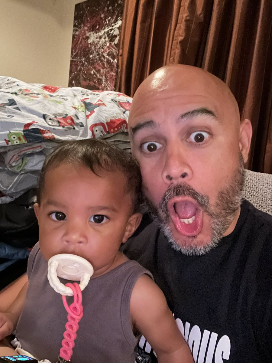 hernandojr's tweet image. Friday night nanny time for yours truly! #bestuncle #uncleH