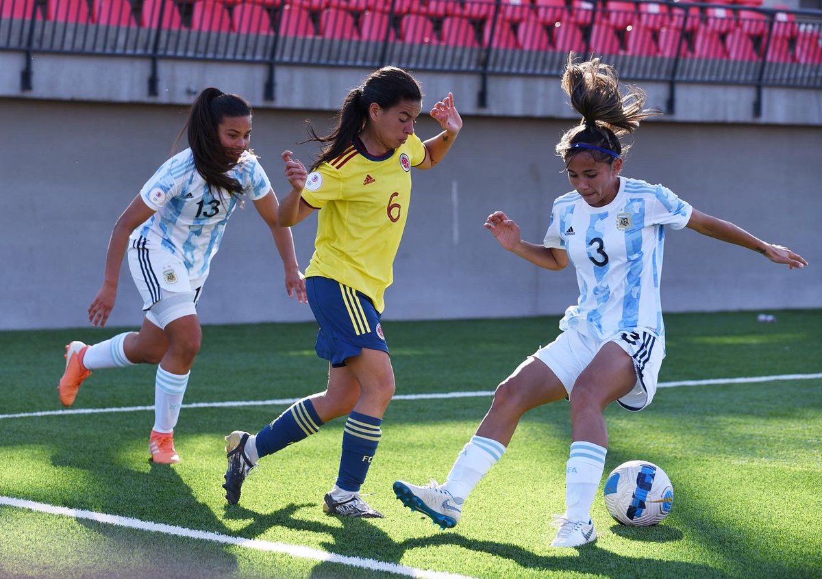 futboldereserva's tweet photo. La Selección Colombia 🇨🇴 U20 femenina comenzó su participación en el suramericano con un empate sin goles contra Argentina.

#FútbolDeReserva #FútbolJuvenil #Fútbol #FútbolFemenino https://t.co/StbGr7Gm1z