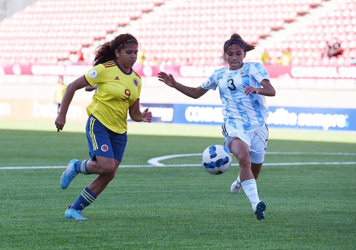 futboldereserva's tweet photo. La Selección Colombia 🇨🇴 U20 femenina comenzó su participación en el suramericano con un empate sin goles contra Argentina.

#FútbolDeReserva #FútbolJuvenil #Fútbol #FútbolFemenino https://t.co/StbGr7Gm1z